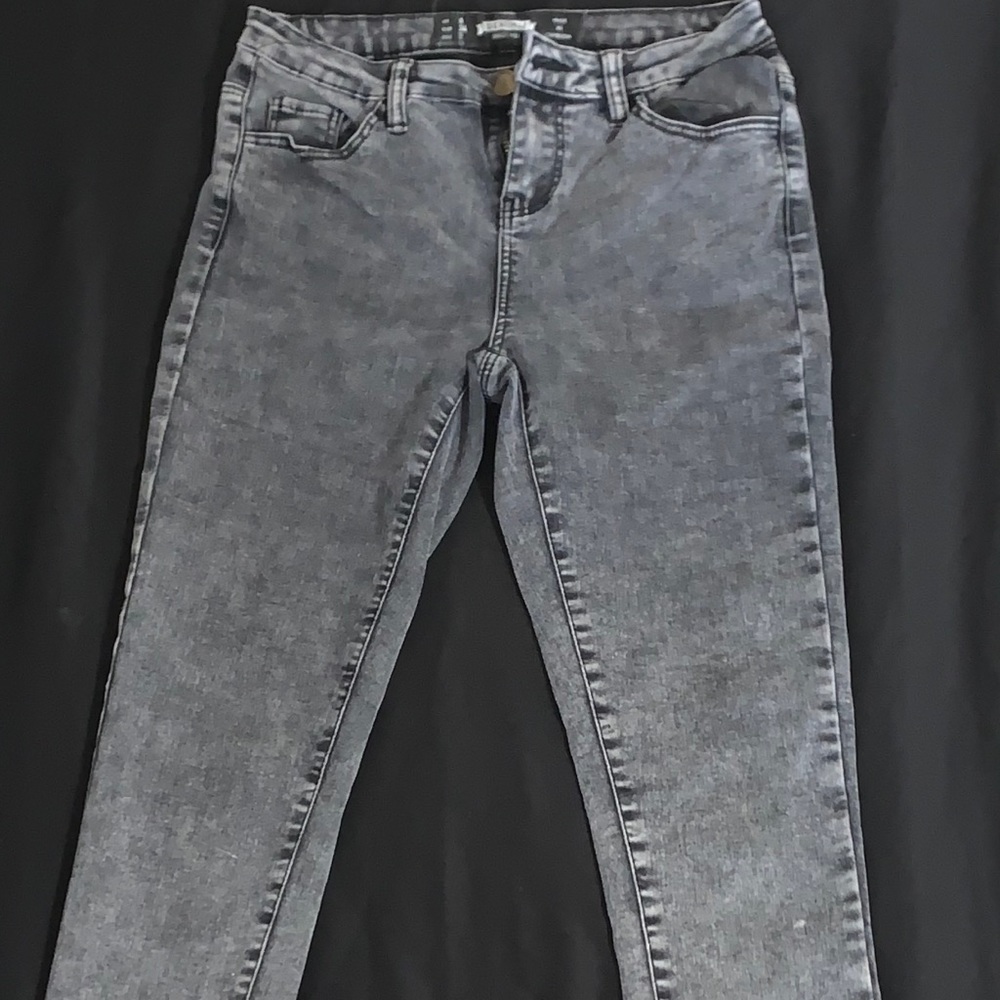 Black washed skinny jeans